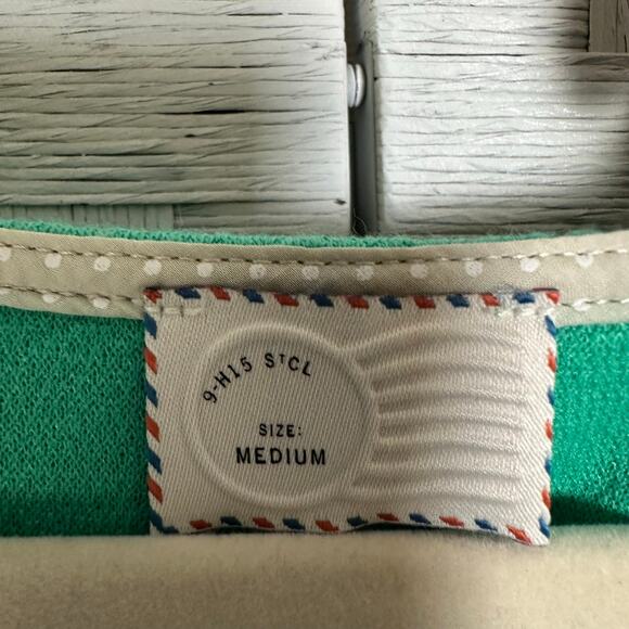 Anthropologie postmark sleeveless blouse scalloped hem V-neck crisscross back - Picture 3 of 7